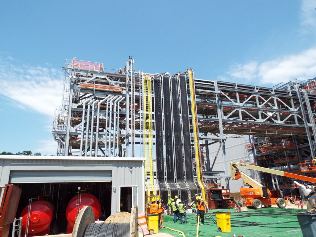 Project controls technology was used to coordinate work and increase productivity.