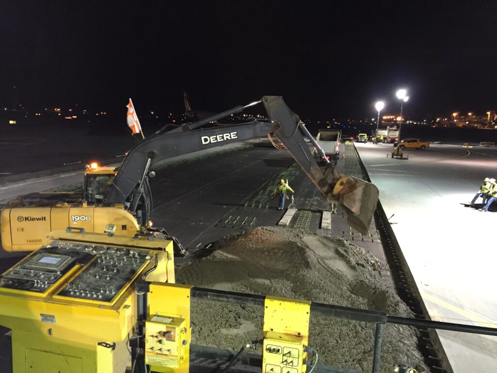 Top Gun - Taxiway Z extension