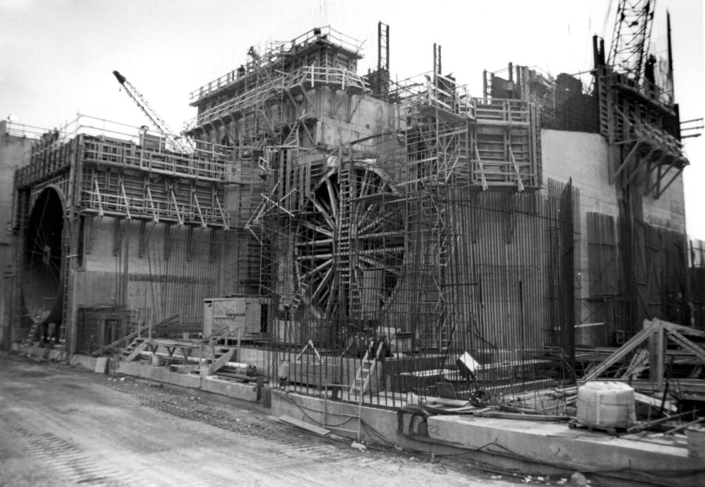 1983 – Nipawin Dam, Saskatchewan