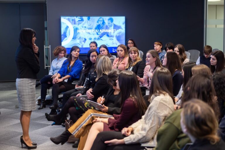 Kiewit engineers participate in a question and answer session with the attendees.