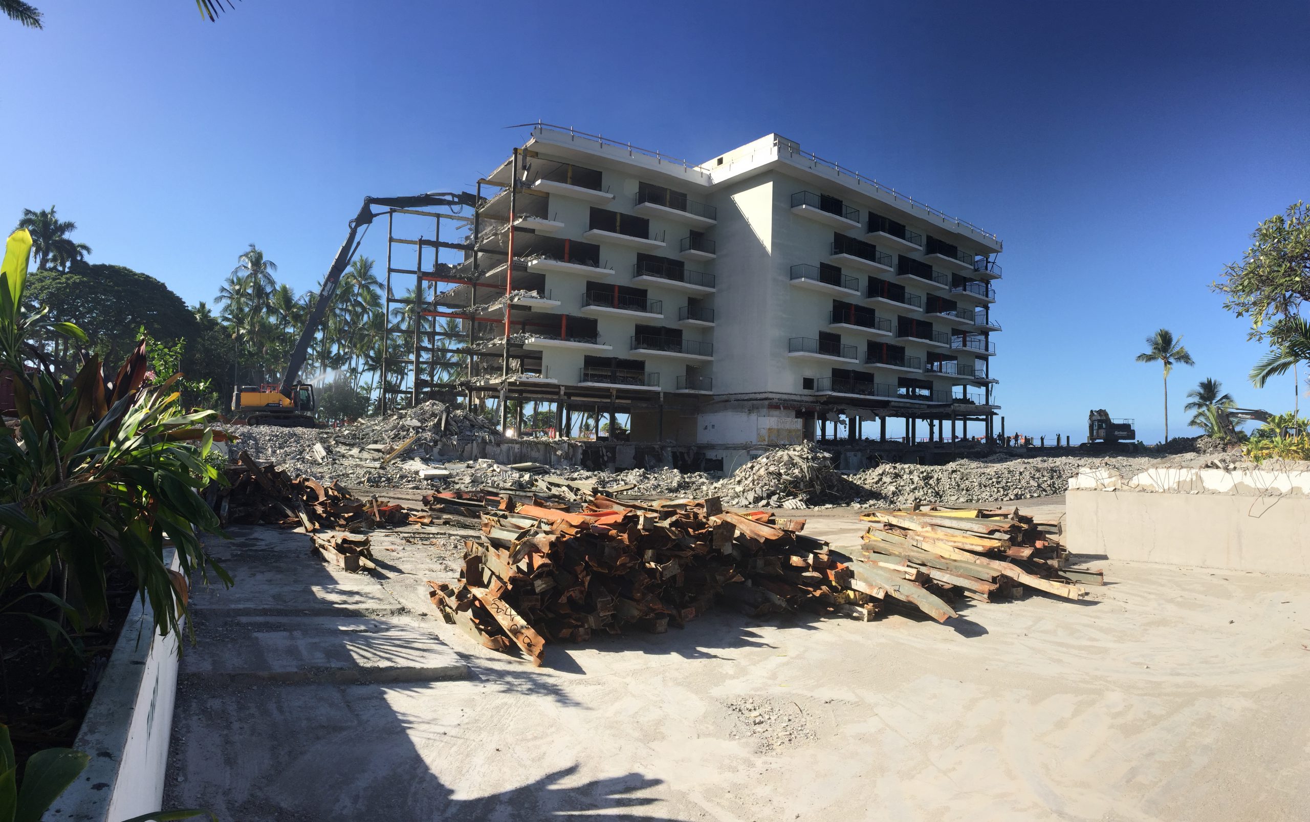 Keauhou Hotel Demolition