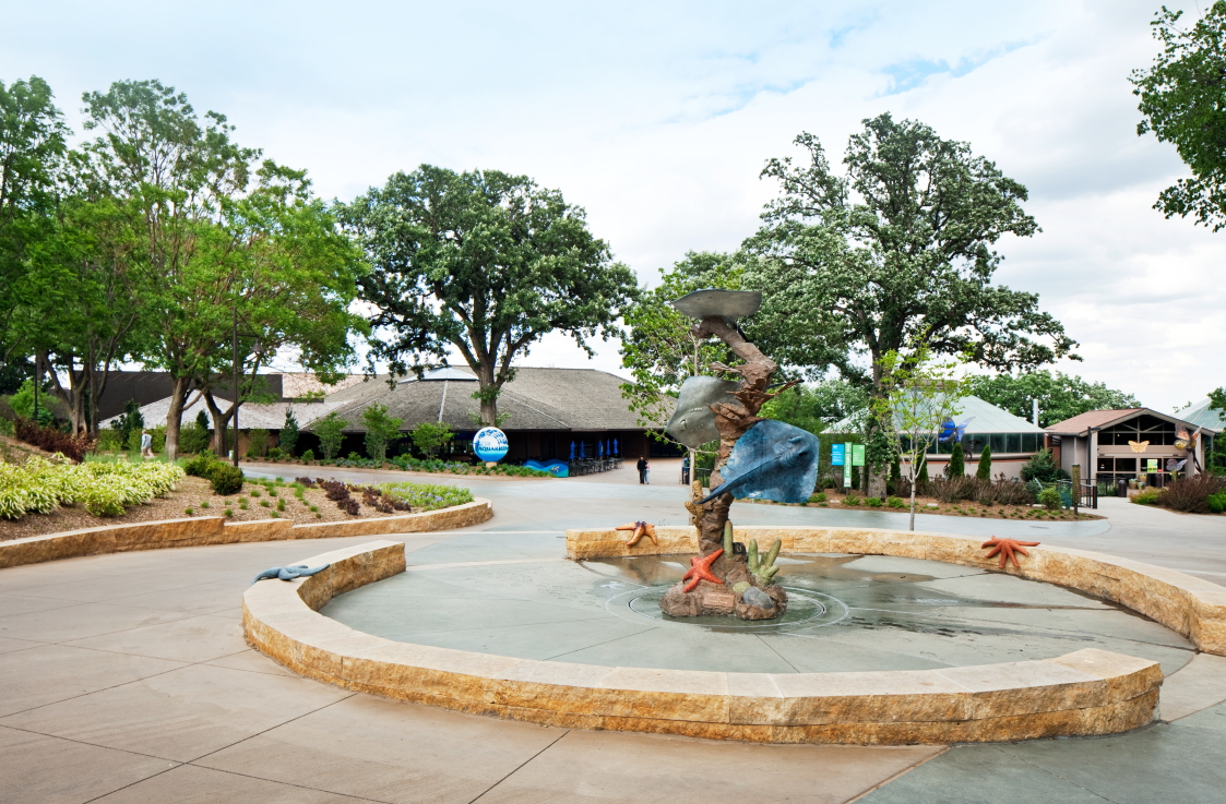 Omaha's Henry Doorly Zoo & Aquarium - Gateway to the Wild