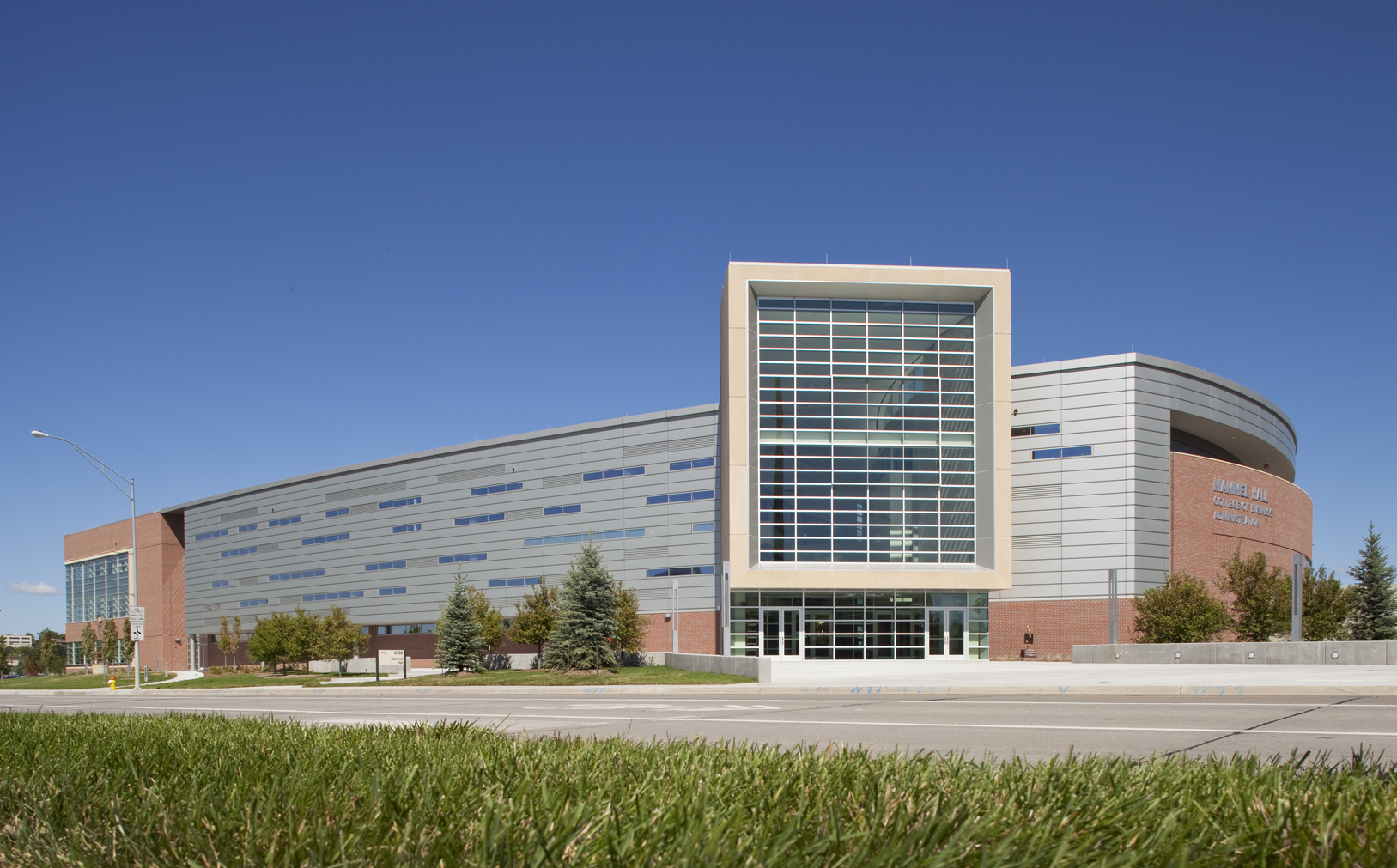 University of Nebraska at Omaha, Mammel Hall