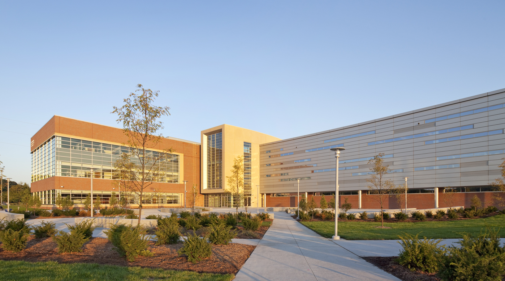 University of Nebraska at Omaha, Mammel Hall