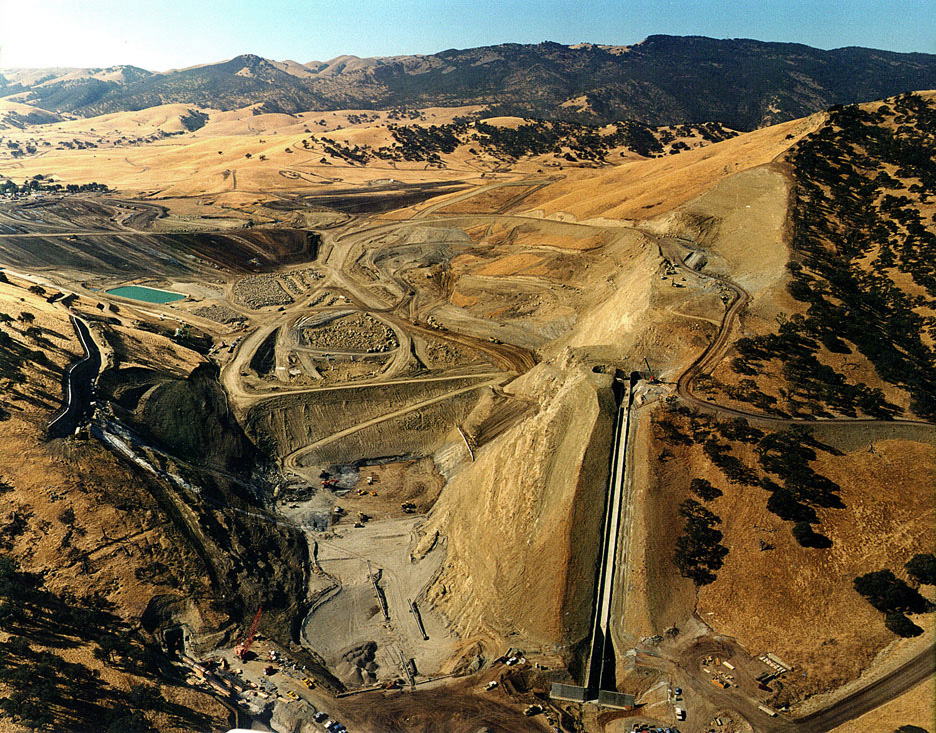 Los Vaqueros Dam