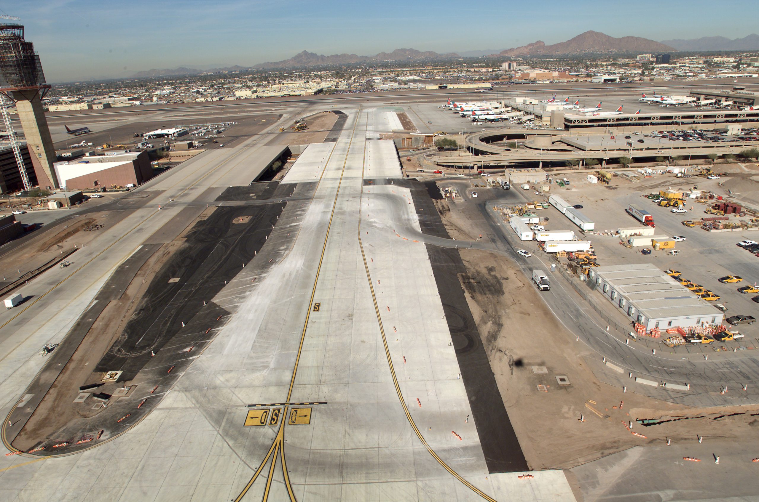 Phoenix Sky Harbor International Airport Taxiway S Reconstruction and Bridge