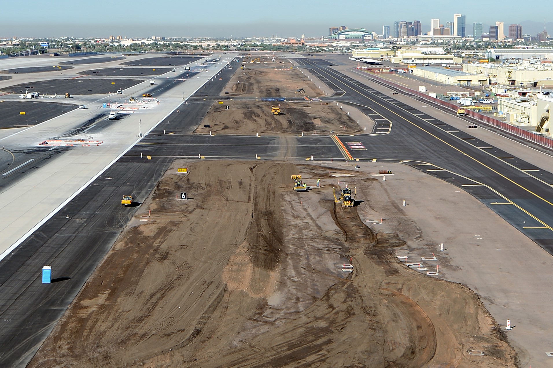 Phoenix Sky Harbor International Airport Utility Grade Adjustments and Infield Paving