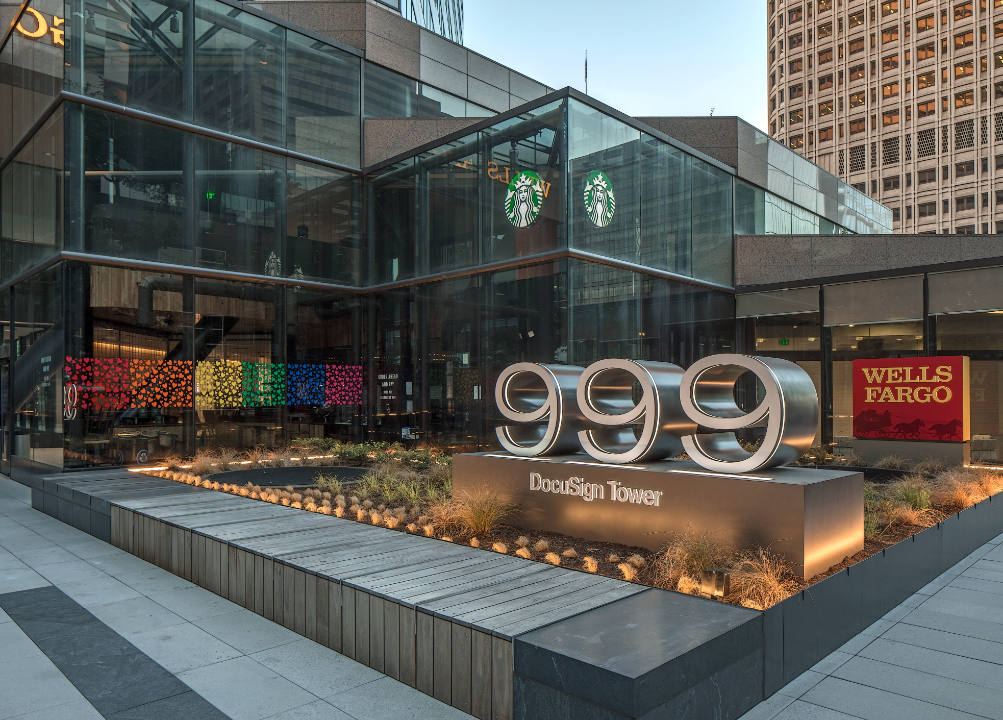 999 Third Avenue Plaza Renovations