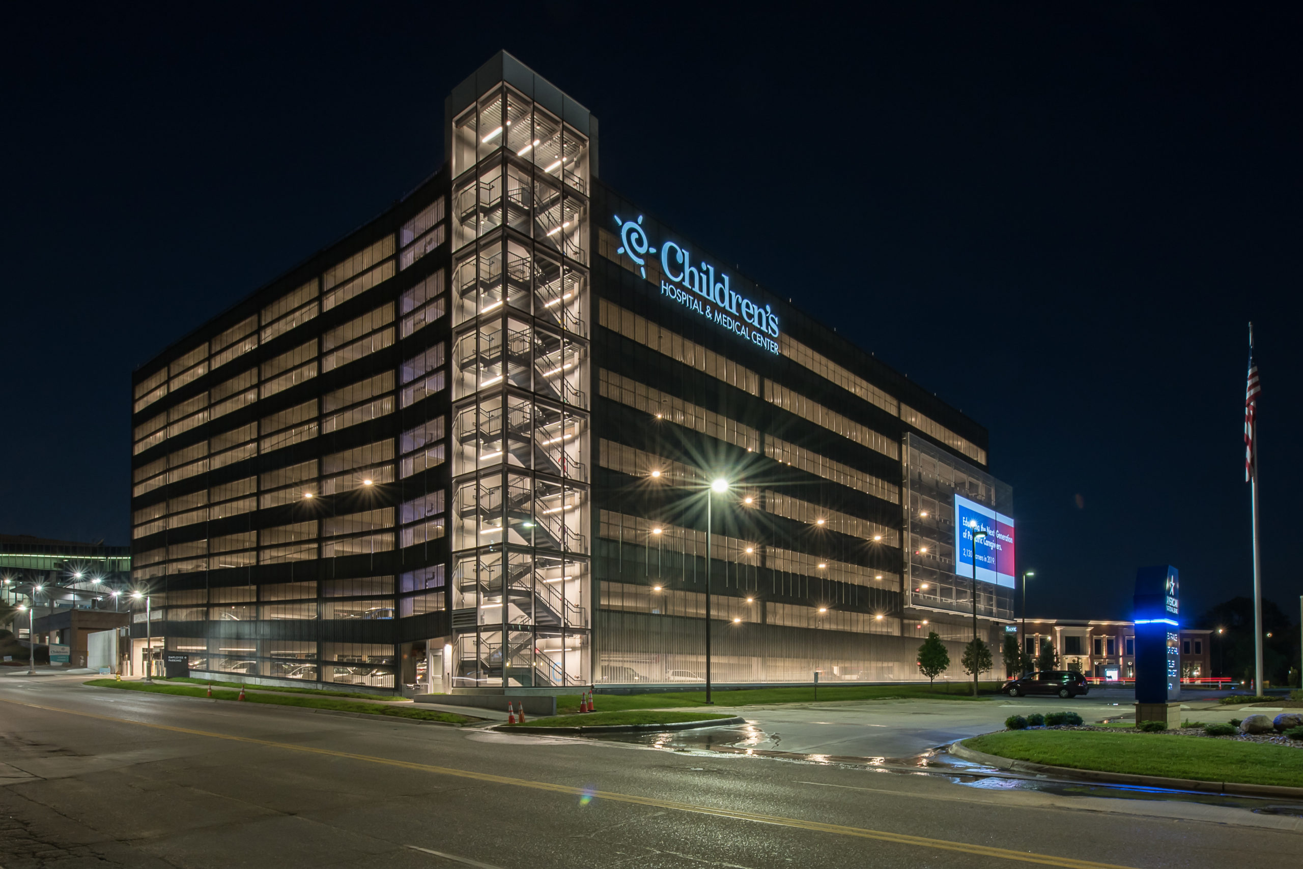 Children’s Hospital & Medical Center – East Parking Garage