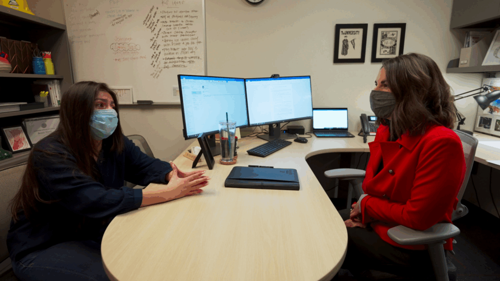 Felicity Sierra (left), a Kiewit Scholar at University of Nebraska-Lincoln, meets frequently with Bonnie Shuda, the director of Engineering Scholar Programs. 