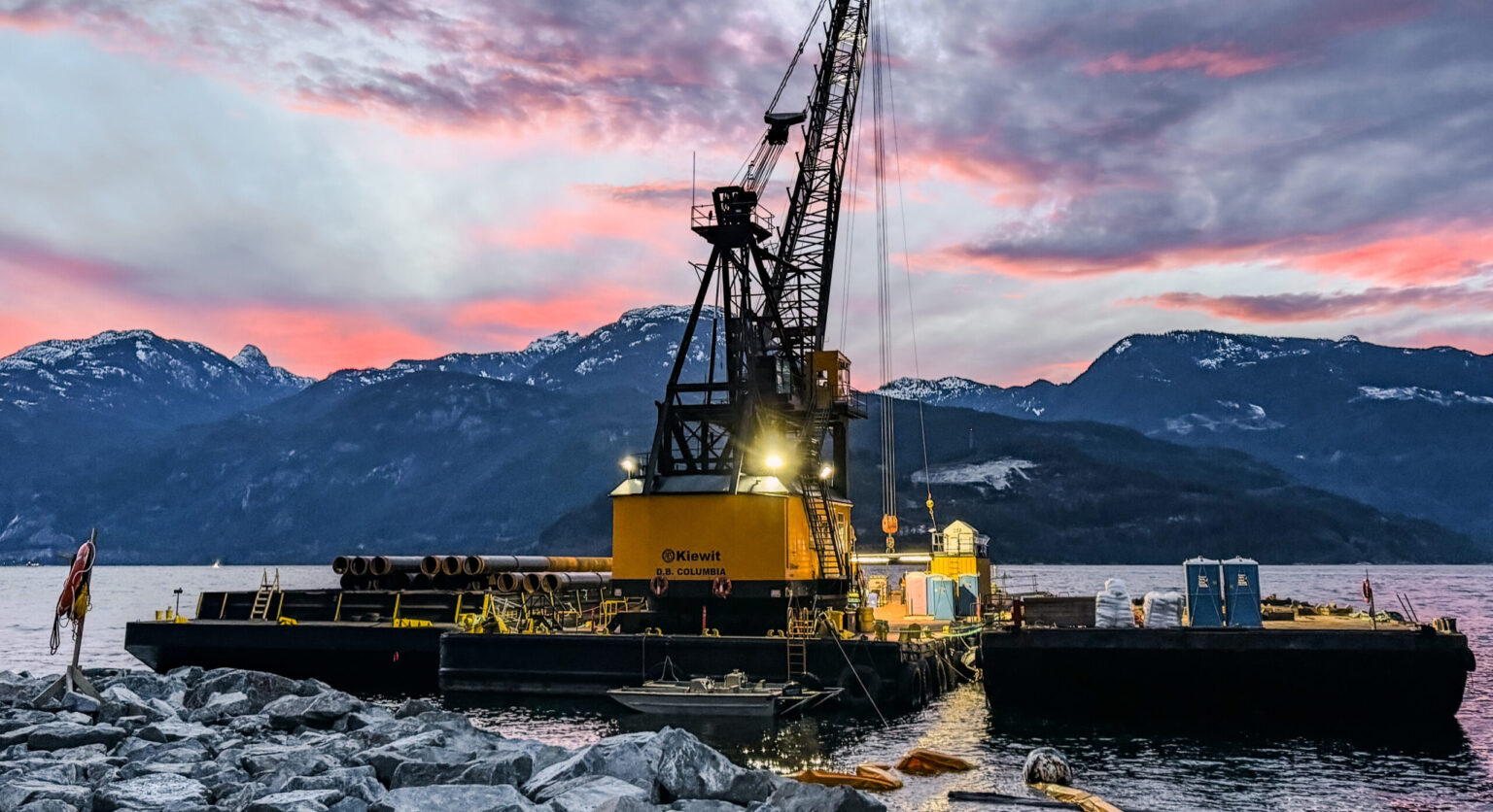 Kiewit Rigging Container Equipment - Kiewit Corporation