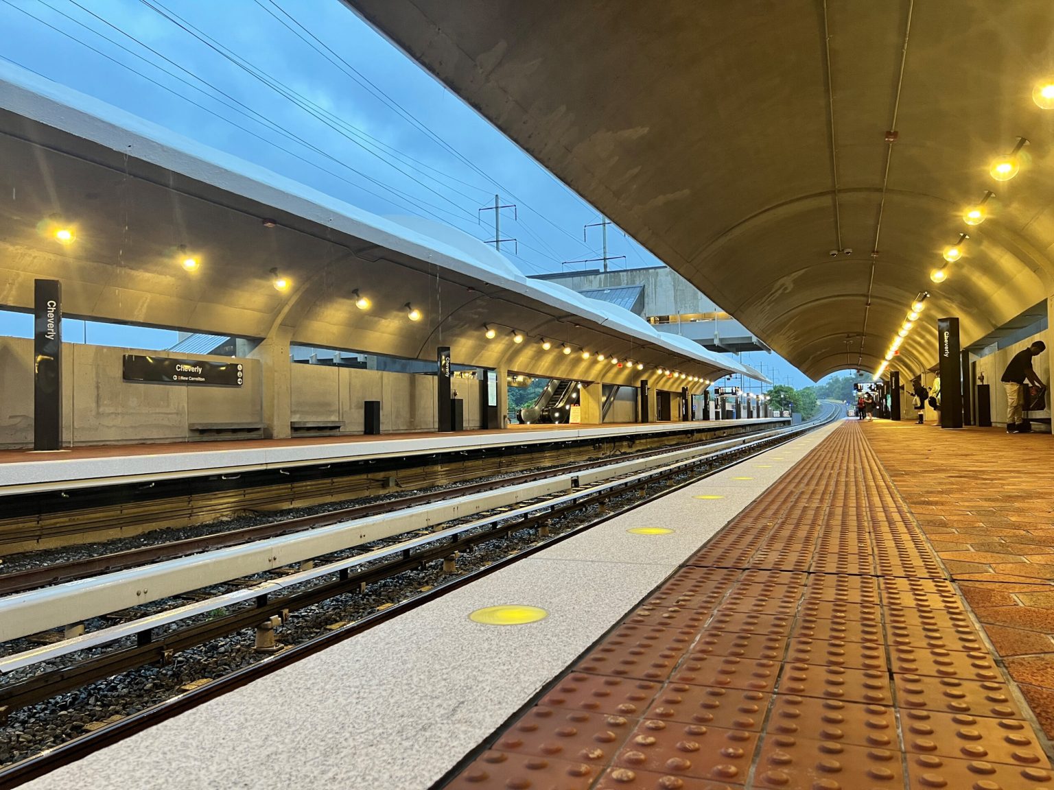 Wmata Control WMATA Station Platform Rehabilitation Program Contract 4 - Kiewit ...