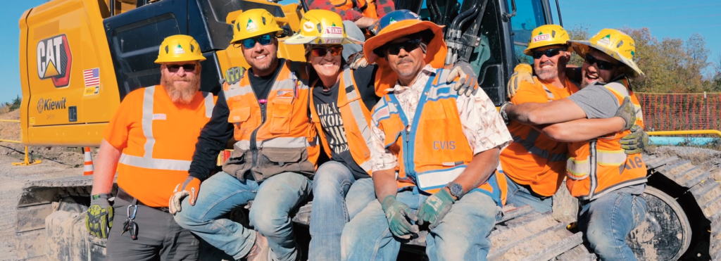 Kiewit crew on-site during construction of the Champlain Hudson Power Express, more than a three-year effort to install 147 miles of underground transmission line across New York state. 